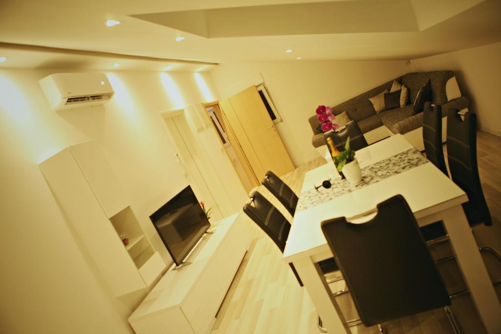 Apartments Sanja Trogir Extérieur photo